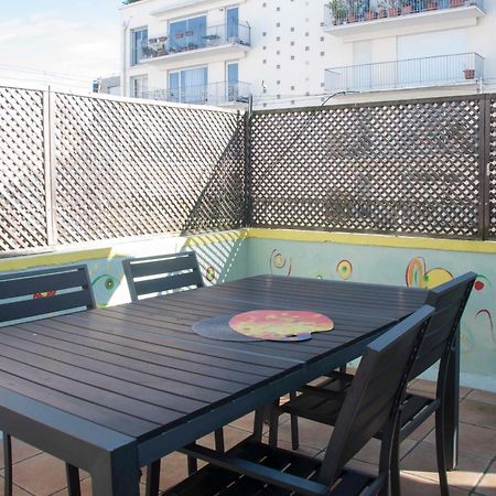 Cosy Apartment With Balcony In The Heart Of Paris Extérieur photo